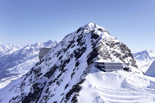 Author: Restaurant Matterhorn glacier paradise